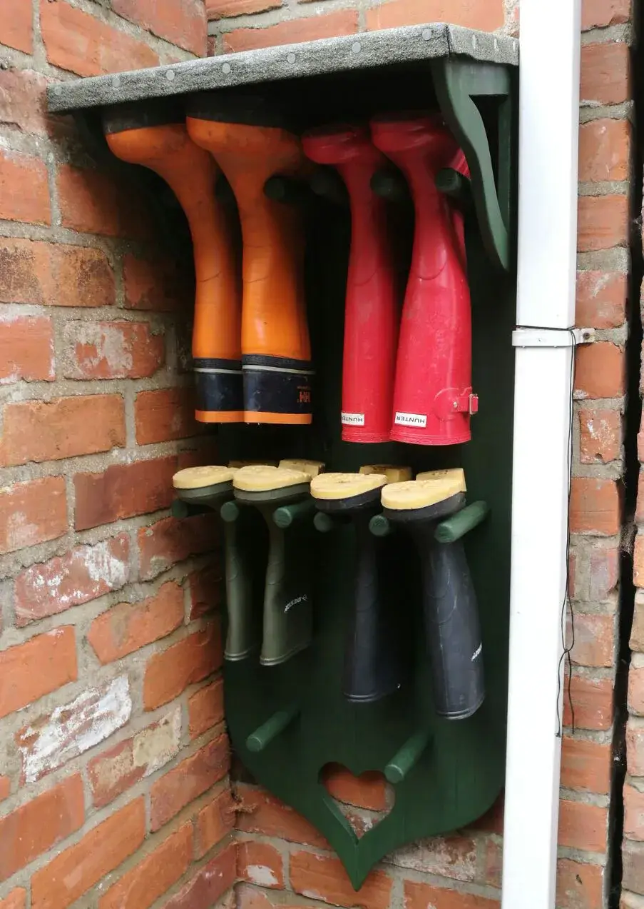 Welly boot rack